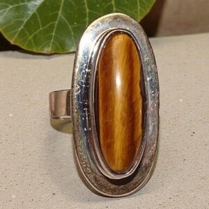 Gorgeous Sterling silver Mexico signed  Tiger Eye Ring